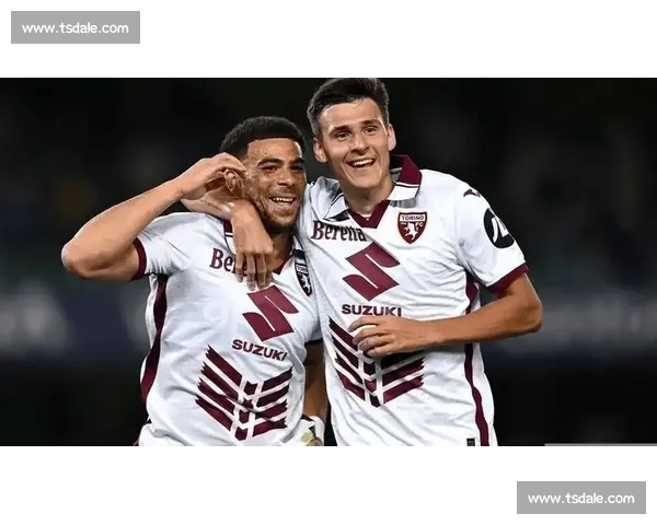 欧战焦点对决黄马vs罗马攻防博弈引爆赛场夜胜负走向成最大看点